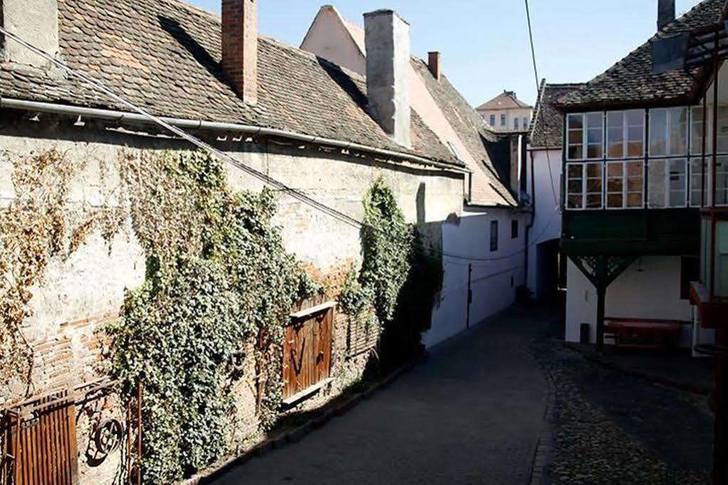 Guesthouse Casa Baciu Hermannstadt Exterior foto